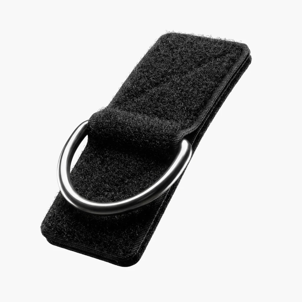 Attache anti-traction frontale